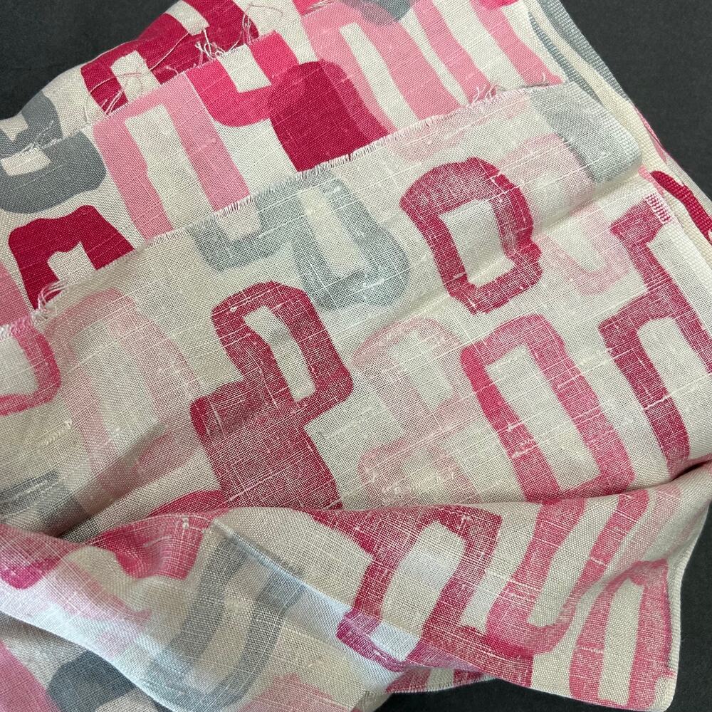 Vintage Earl Loom Geometric Pattern Rayon Fabric 45" W x 2 Yards 33" L - Picture 5 of 6